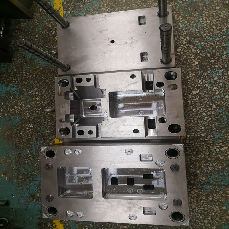 深圳塑膠模具廠家 智能輕觸開關外殼模具 智能插座外殼定制廠家